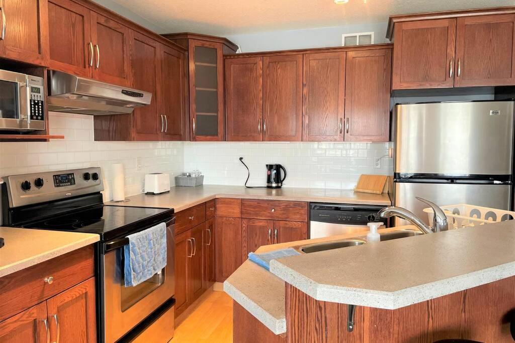 Spacious Duplex Camrose Zewnętrze zdjęcie